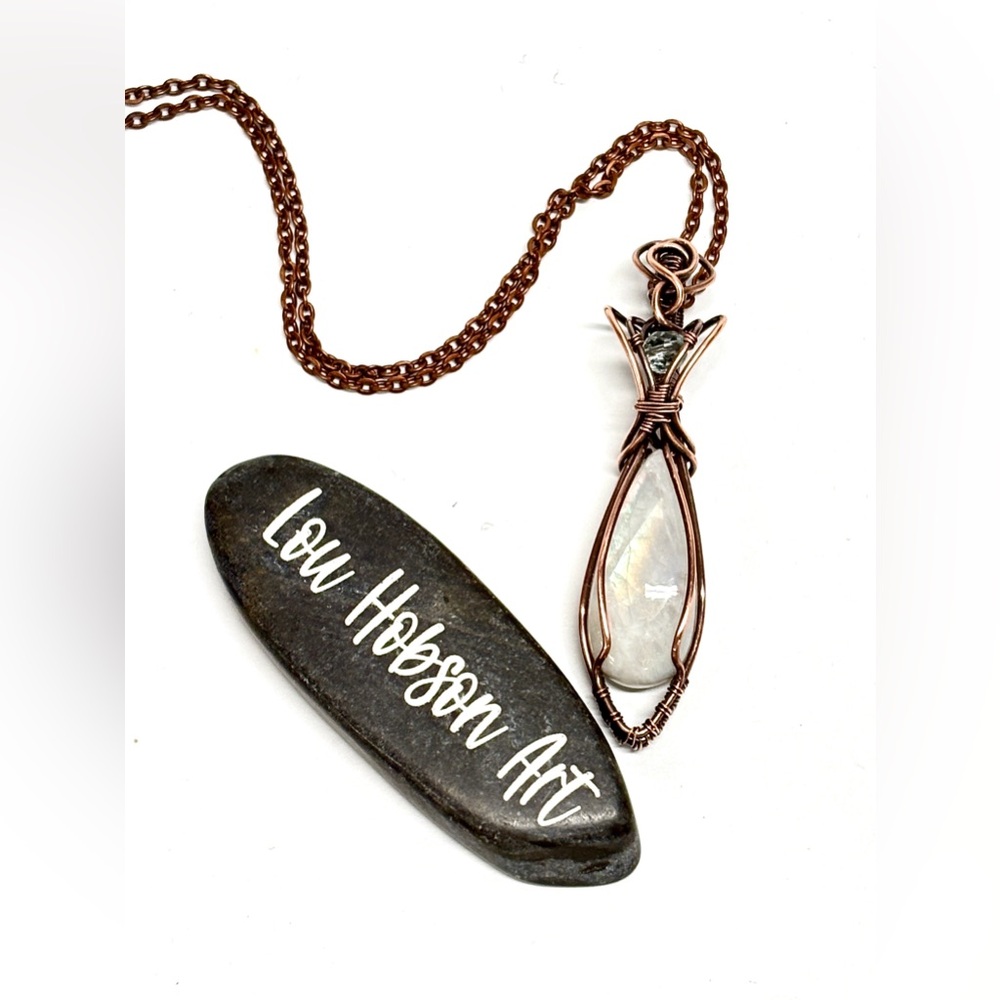 HAND CRAFTED Rainbow Moonstone Blue Topaz Wire Wrapped Copper Elegant Necklace - Picture 7 of 10